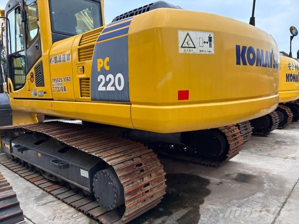 Komatsu PC 220-7 Beltegraver