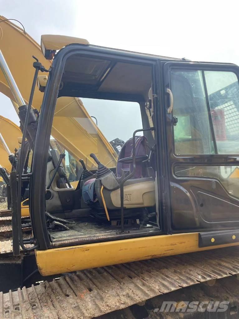 CAT 320d Beltegraver