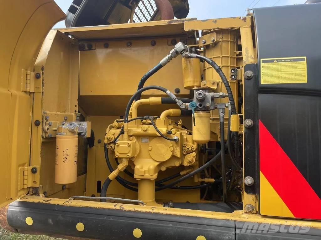 CAT 320d Beltegraver