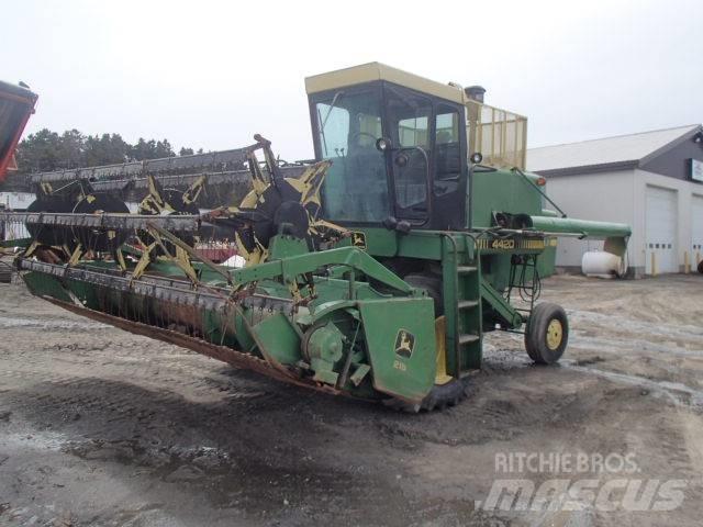 John Deere 4420 Skurtreskere