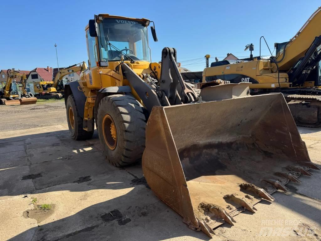Volvo L 90 E +Mérleg Hjullastere