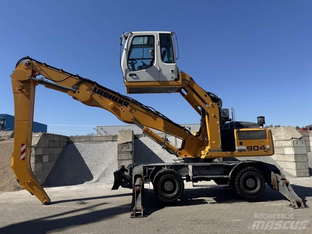 Liebherr A 904 C Gravemaskiner for avfallshåndtering