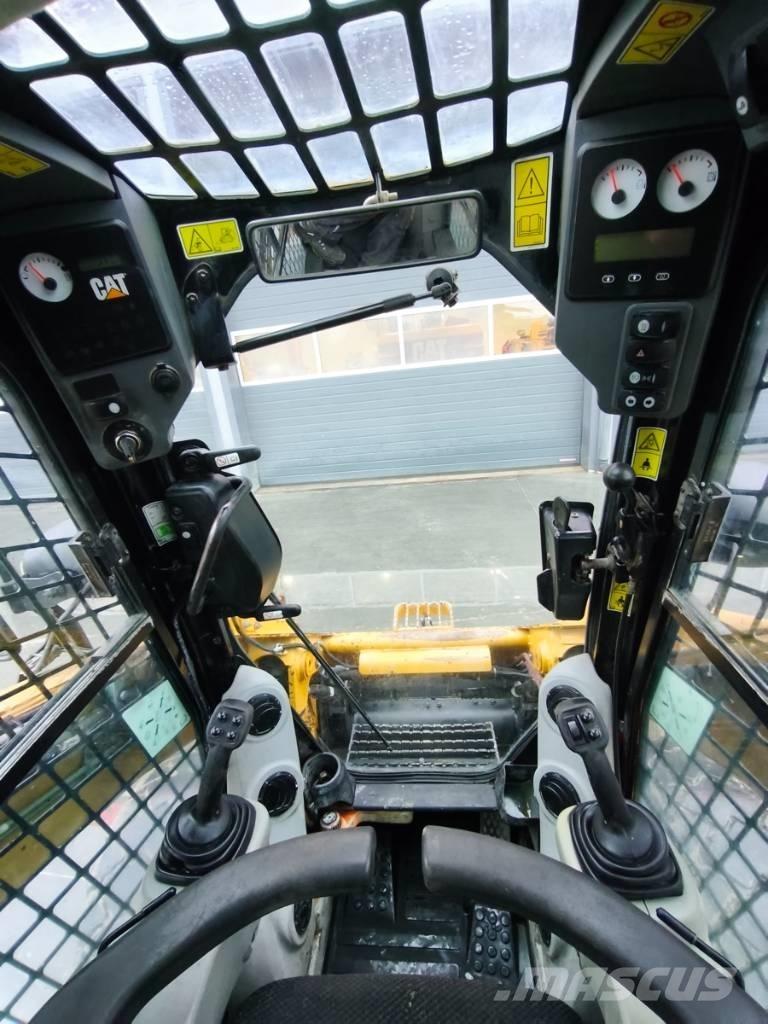 CAT 262 C Minilastere