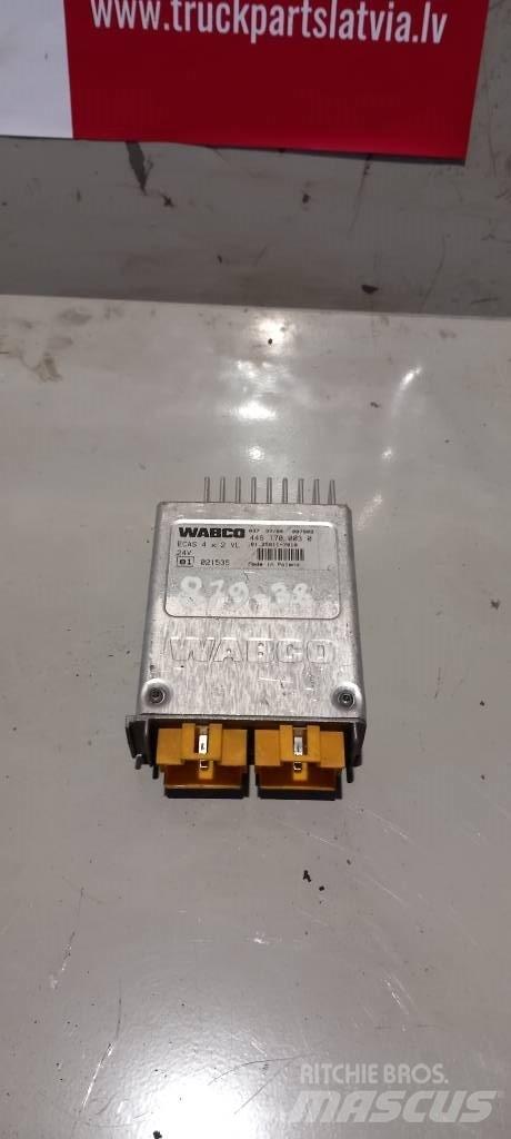 MAN TGA.  81258117010 Lys - Elektronikk