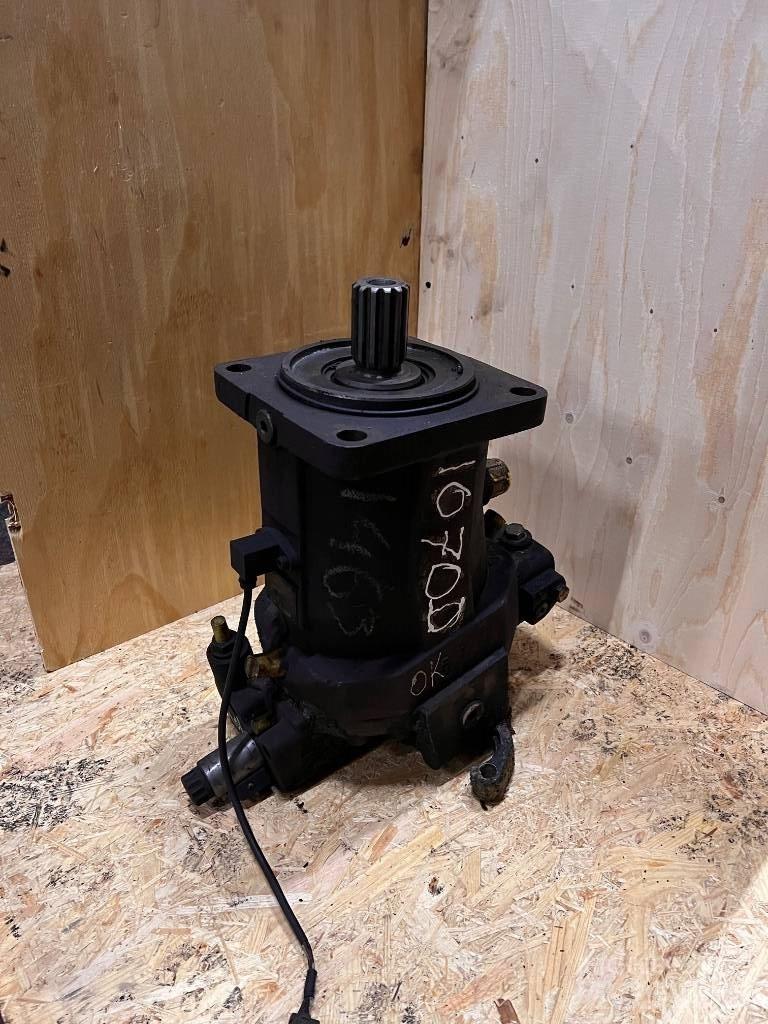John Deere F070733 Hydraulikk