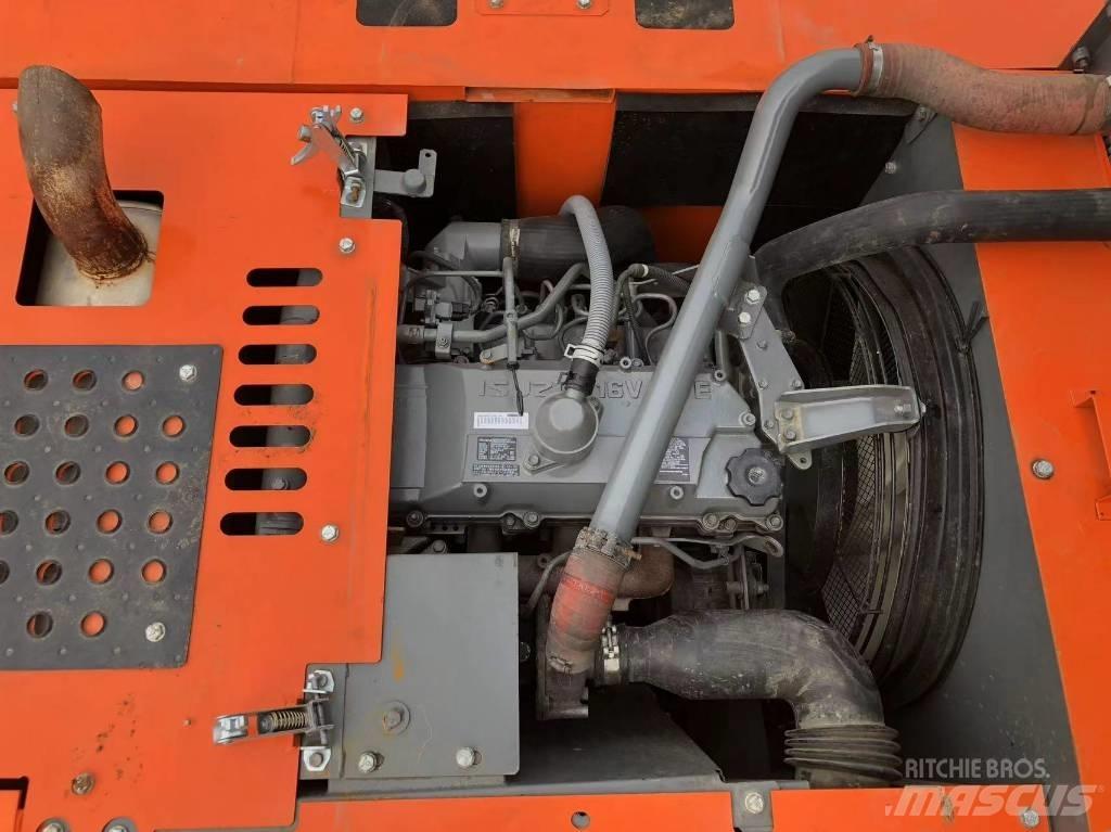 Hitachi 240 Beltegraver