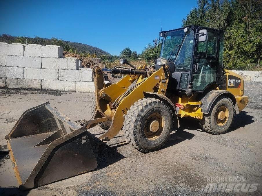 CAT 907 M Hjullastere