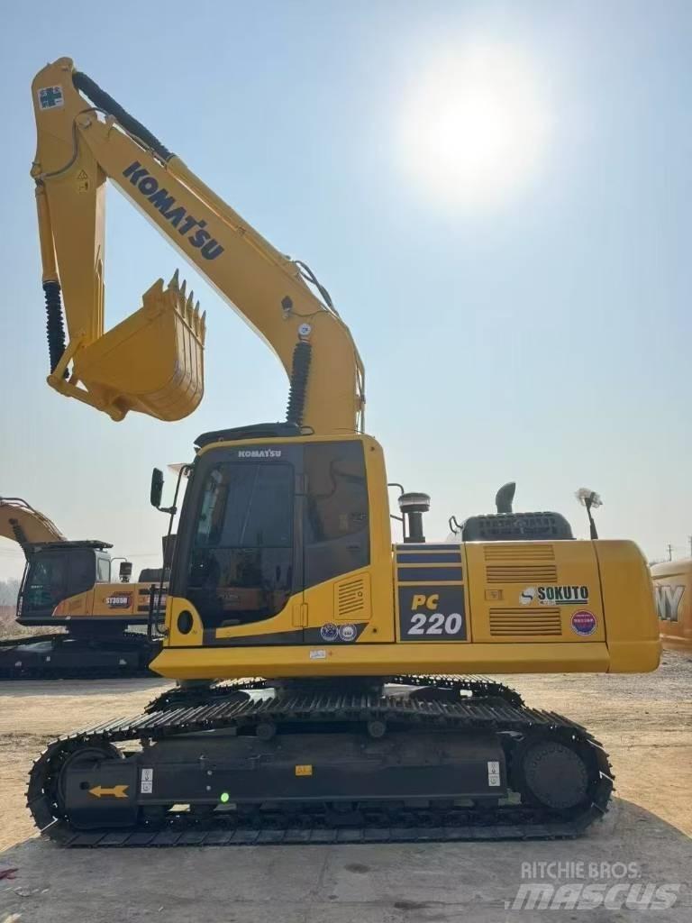 Komatsu 220-8 Beltegraver