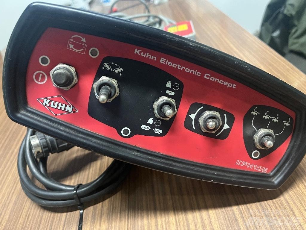 Kuhn FC 813 R Slåmaskiner