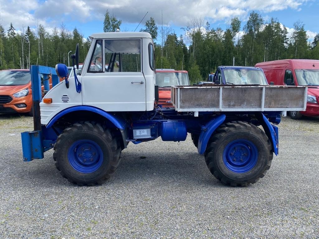 Mercedes-Benz Unimog Andre lastebiler