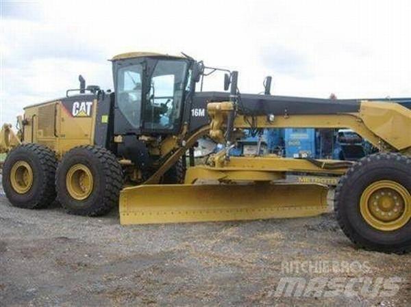 CAT 16M Veihøvler