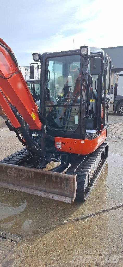 Kubota KX 042-4 Minigravere <7t