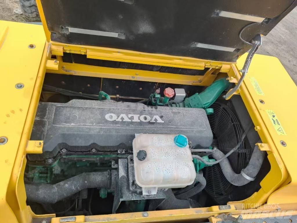 Volvo EC 480 D L Beltegraver