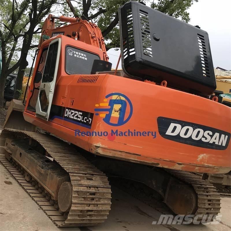 Doosan DH225LC-7 Beltegraver