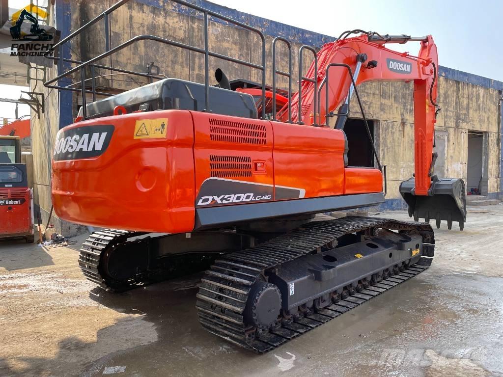 Doosan DX 300 LCA Beltegraver