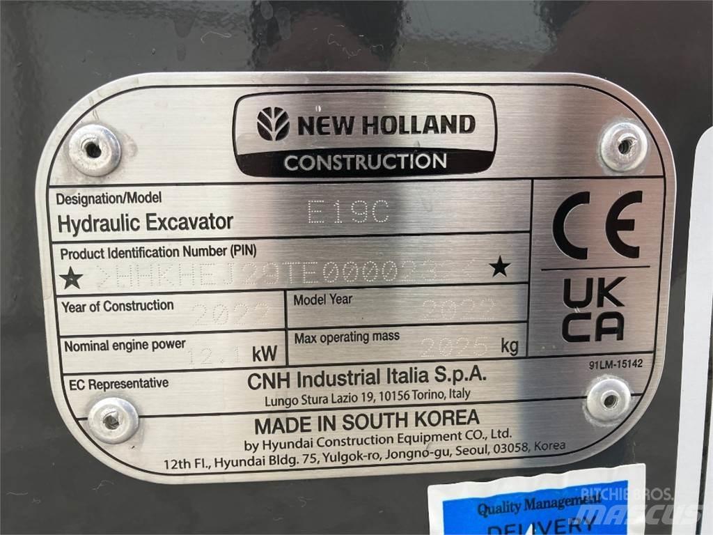 New Holland E 19C Minigravere <7t