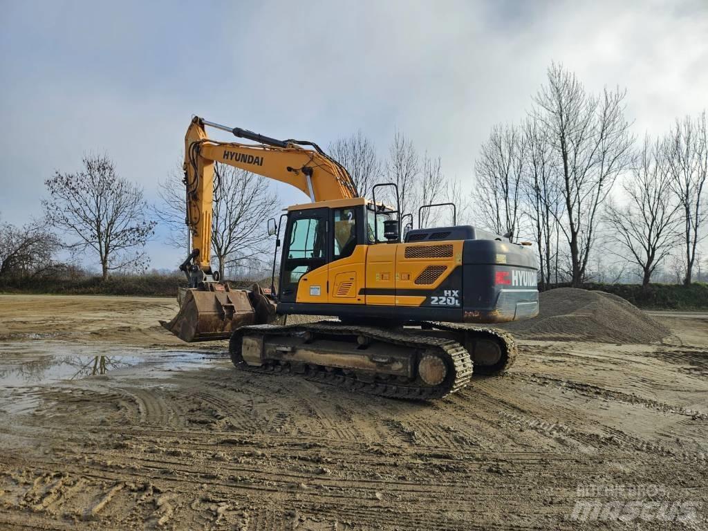 Hyundai HX 220 L Beltegraver