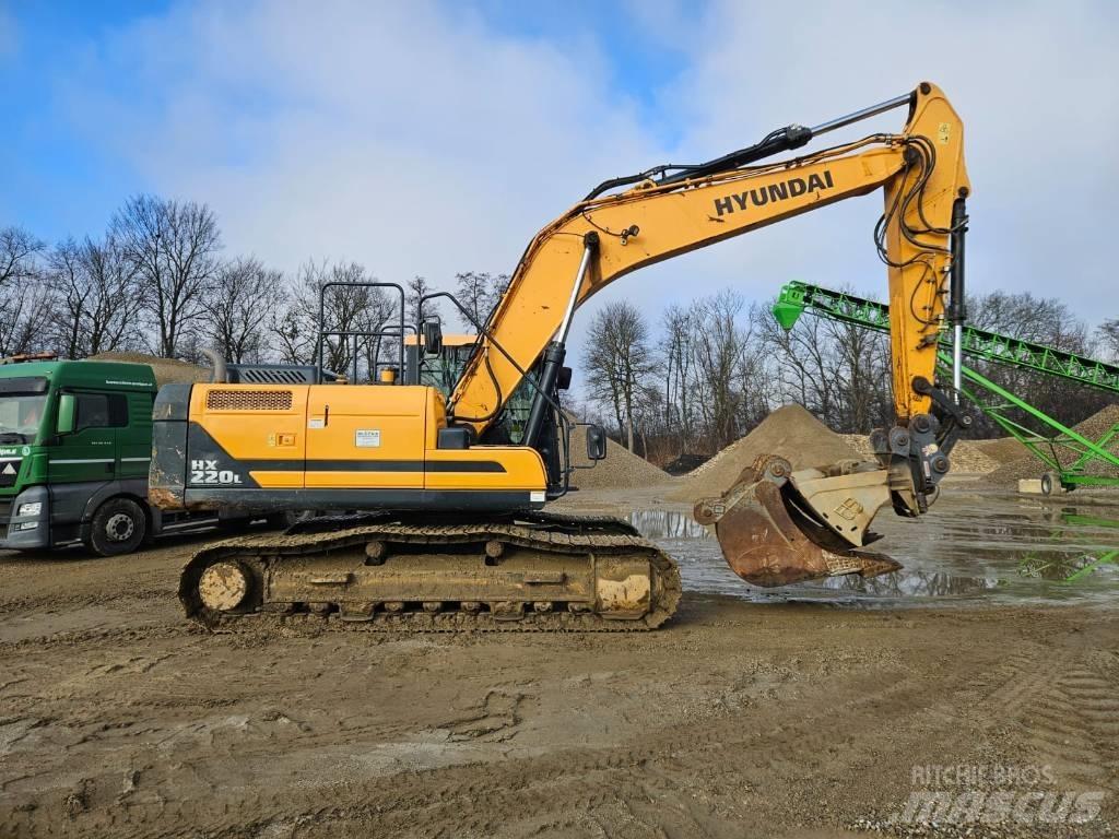 Hyundai HX 220 L Beltegraver