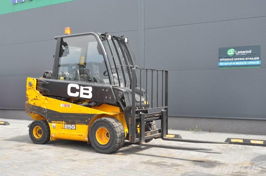 JCB TLT 25 G Propan trucker
