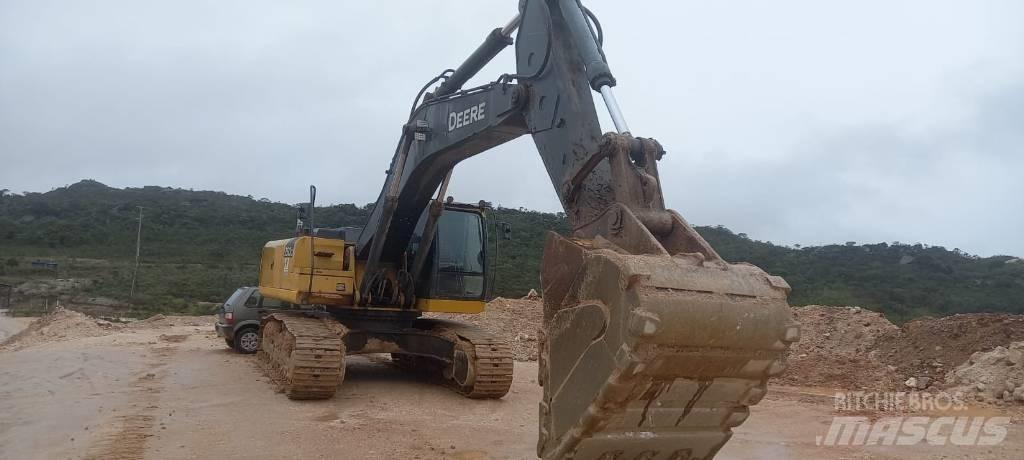 John Deere 350G Beltegraver