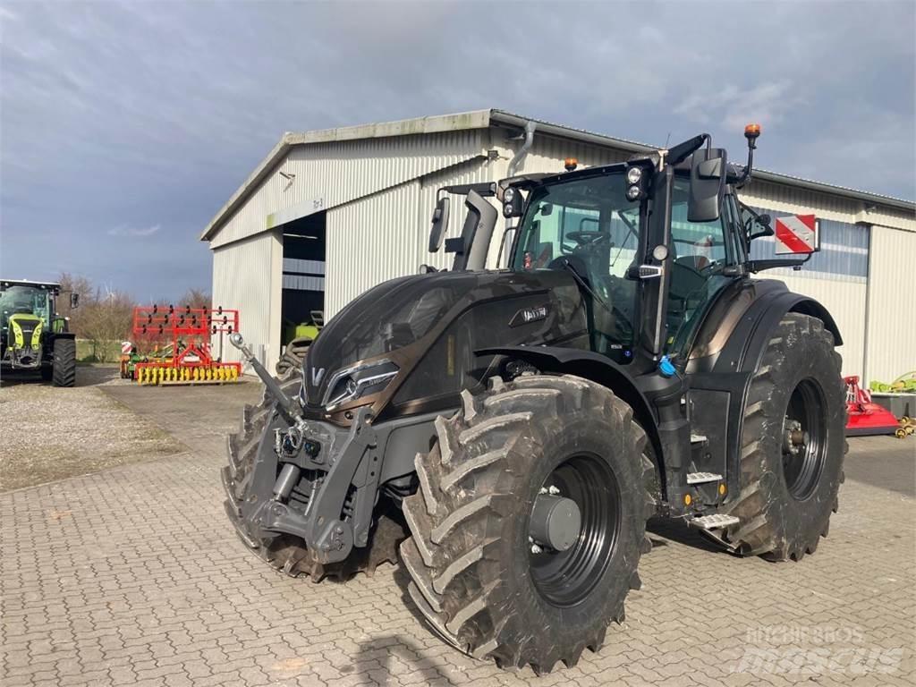 Valtra Q245 Traktorer