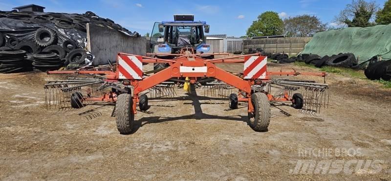 Fella TS 800 Svanser