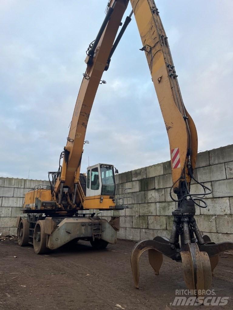 Liebherr A 954 B HD Gravemaskiner for avfallshåndtering