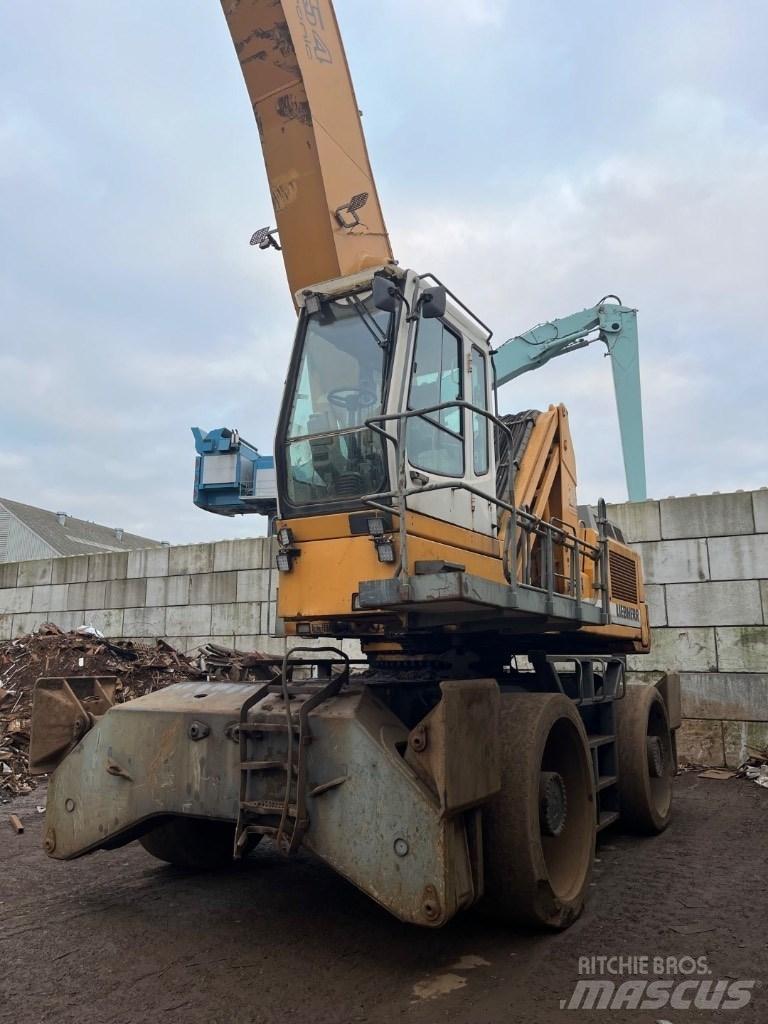 Liebherr A 954 B HD Gravemaskiner for avfallshåndtering