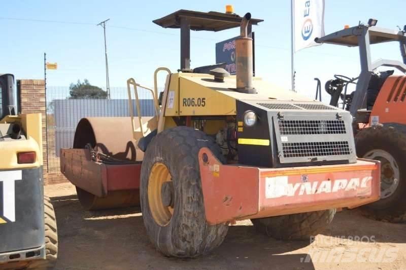 Dynapac CA250D Kombivalser