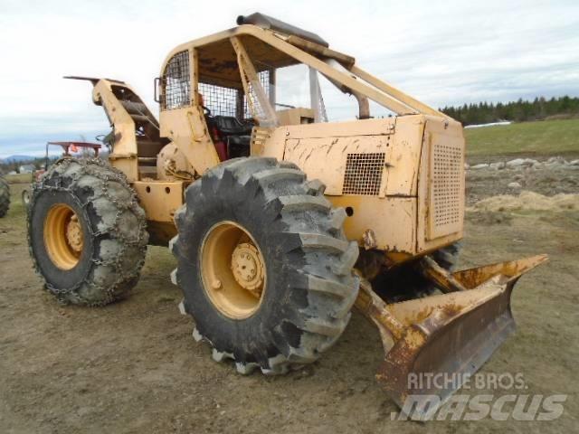 Clark 664B Stammelunner