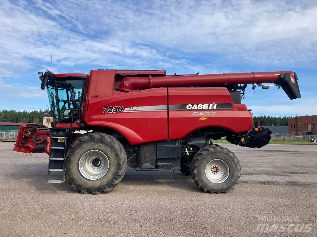 Case IH 7230 Skurtreskere