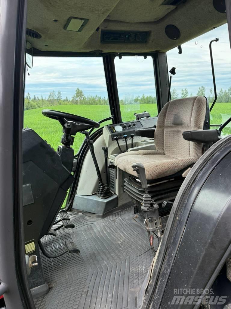 Valtra 6400 Traktorer