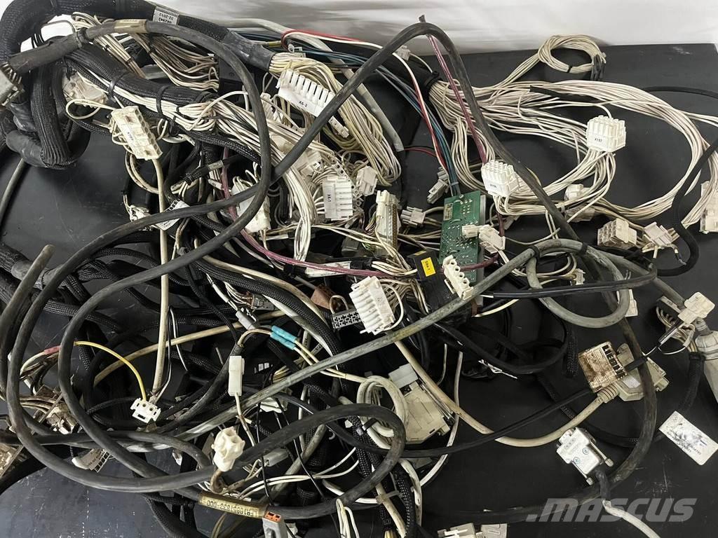 Liebherr Kabelboom Lys - Elektronikk