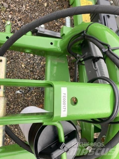 Fendt Slicer 320 P Slåmaskiner