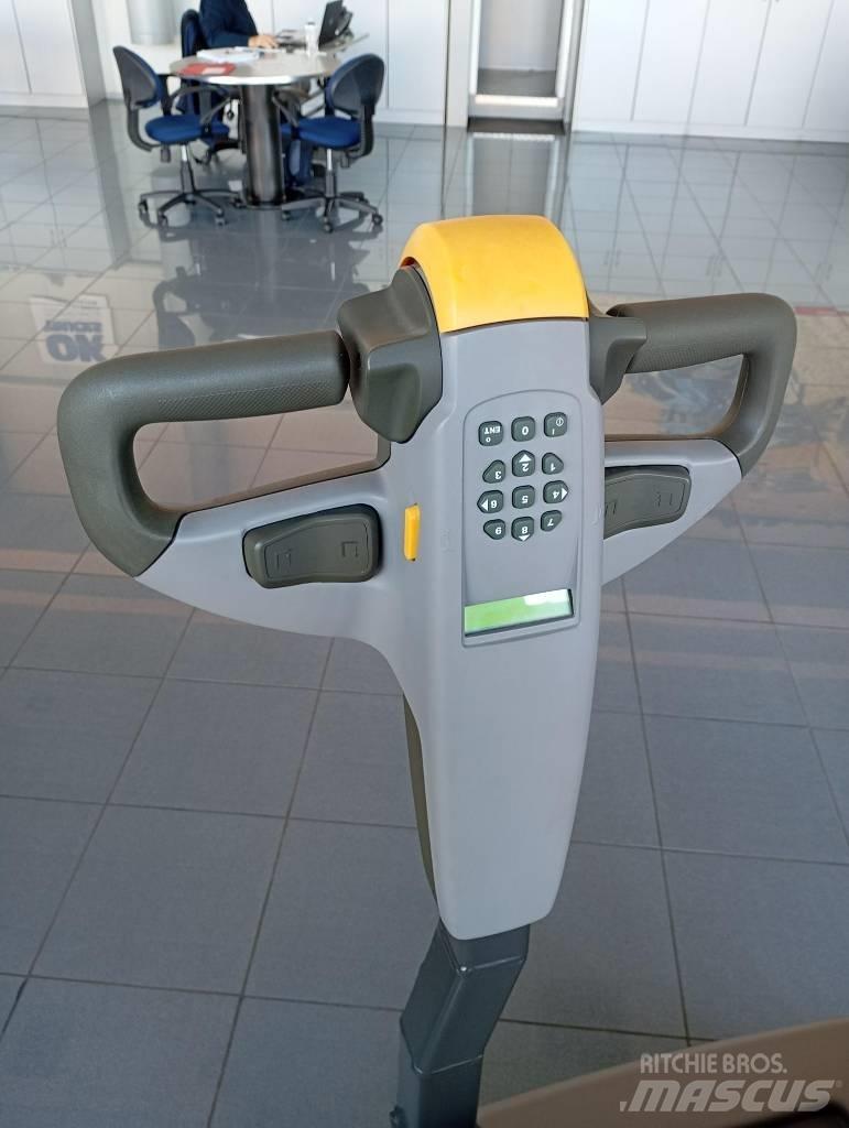 UniCarriers PS 125 Stablere