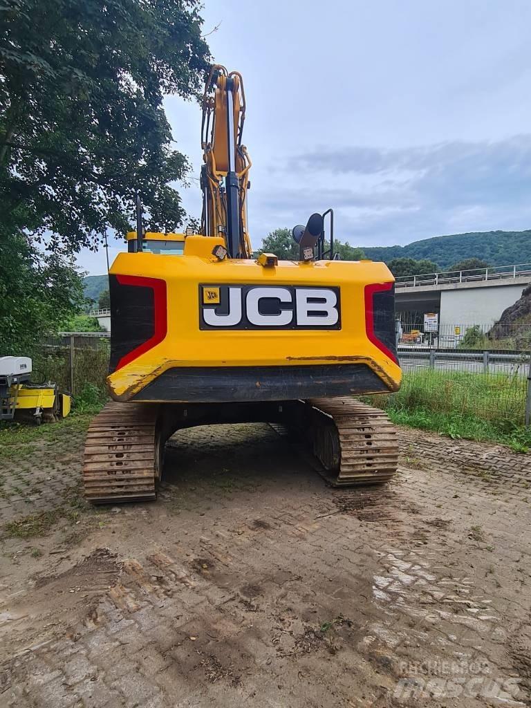 JCB 220X LC Beltegraver