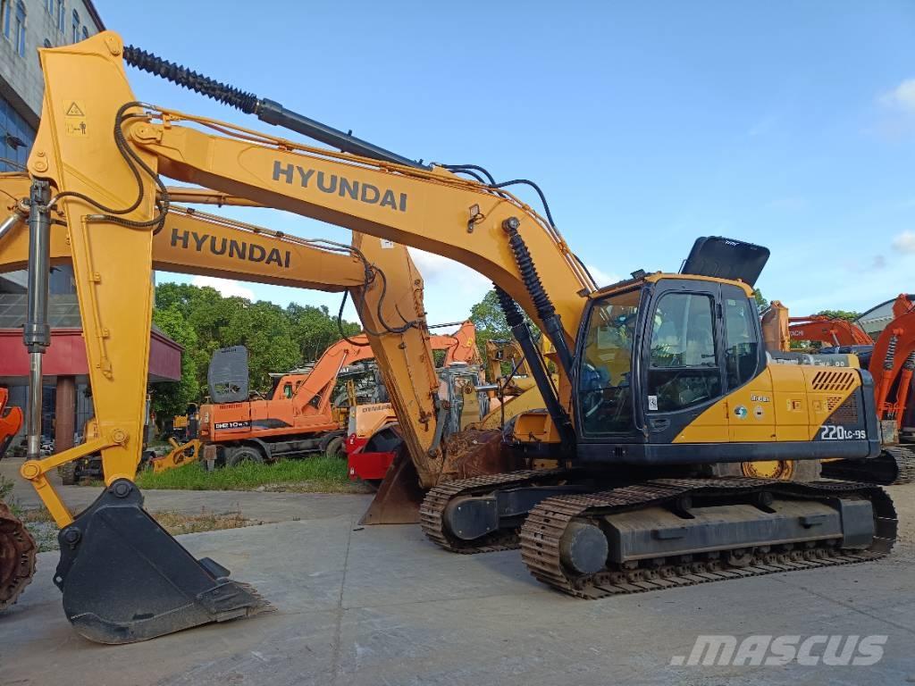 Hyundai R220LC-9S Beltegraver