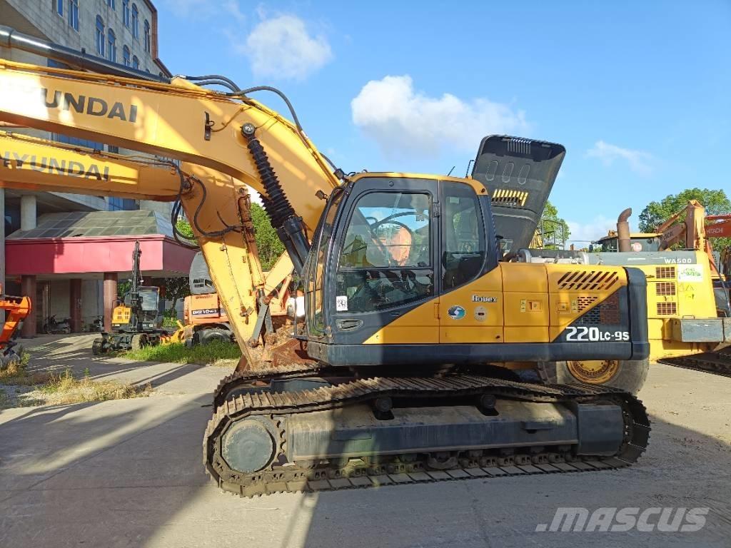 Hyundai R220LC-9S Beltegraver