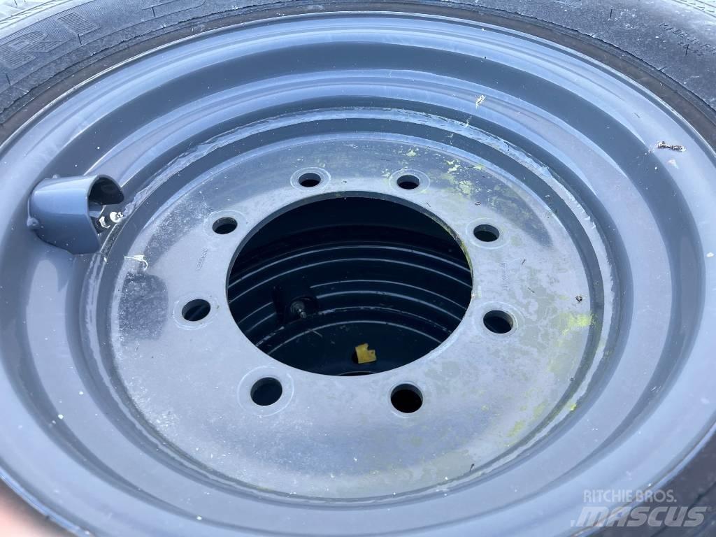 Nokian TRI II hjul Hjullastere
