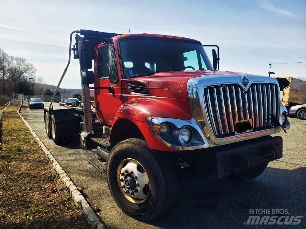 International WS7400 Krokbil