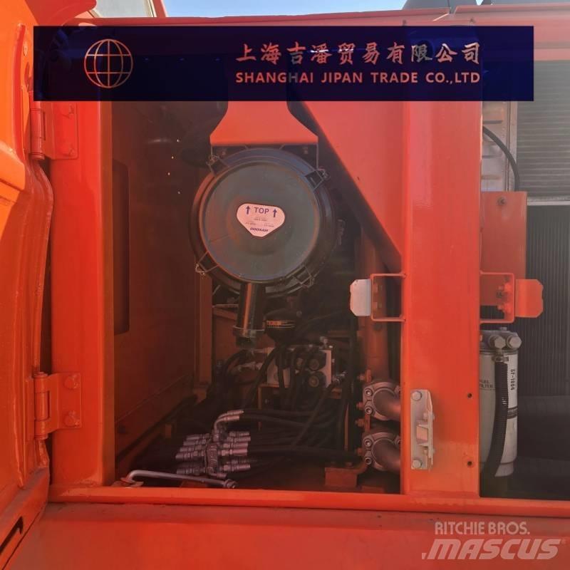 Doosan DX 225 RB Beltegraver