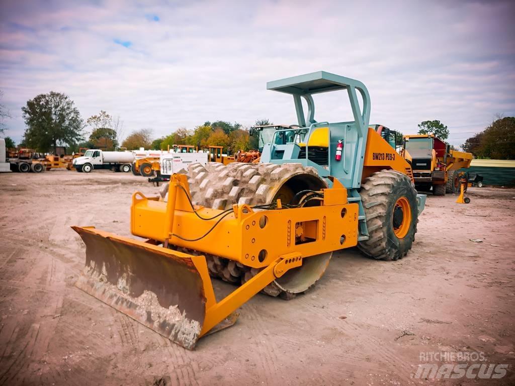Bomag BW 213 P D B-3 Valsetog