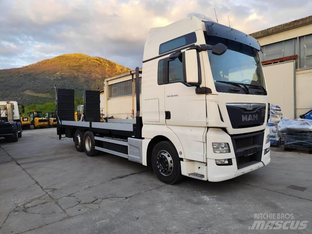 MAN TGX 26.440 Flatvogn med vinsj