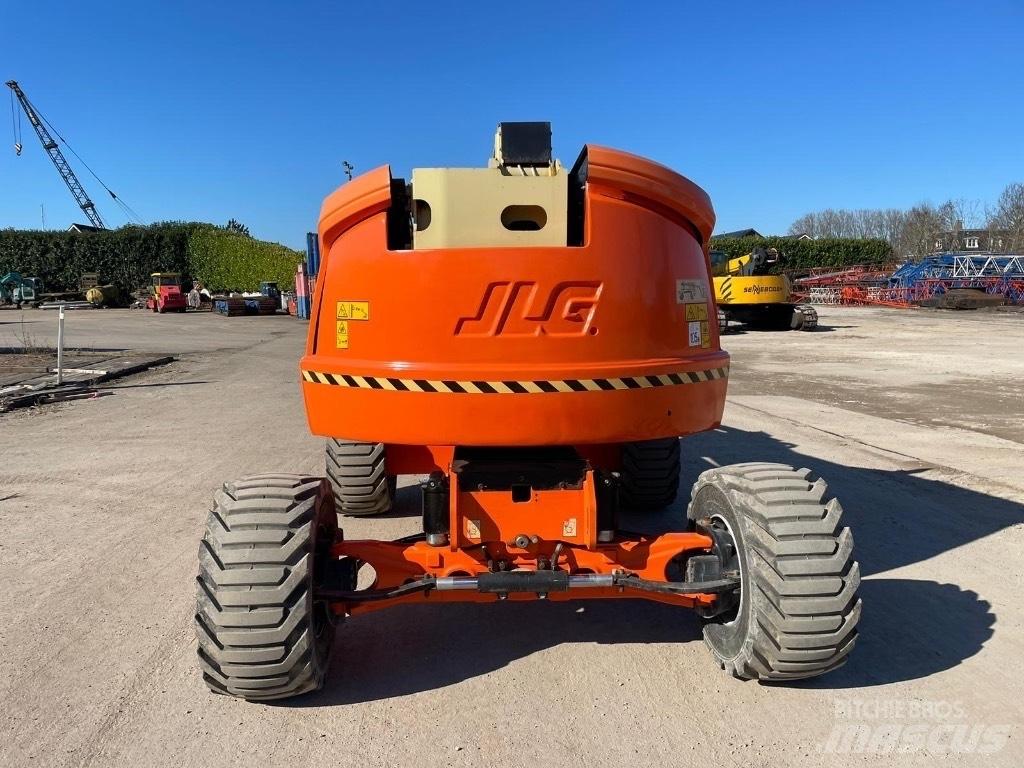 JLG 520 AJ Leddede bomlifter