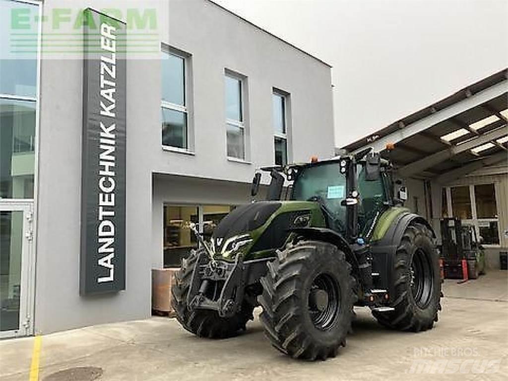 Valtra q305 Traktorer