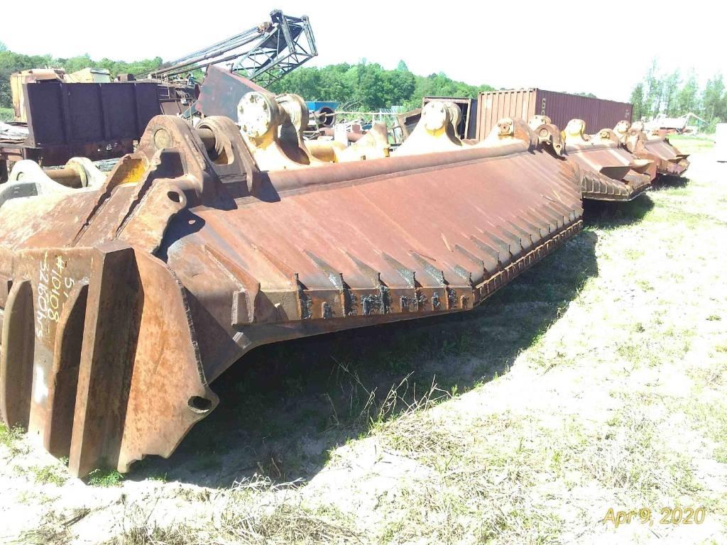 Komatsu D 575 A-3 Dozere Beltegående