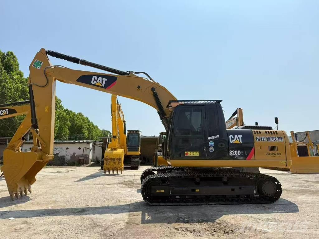 CAT 320D Beltegraver