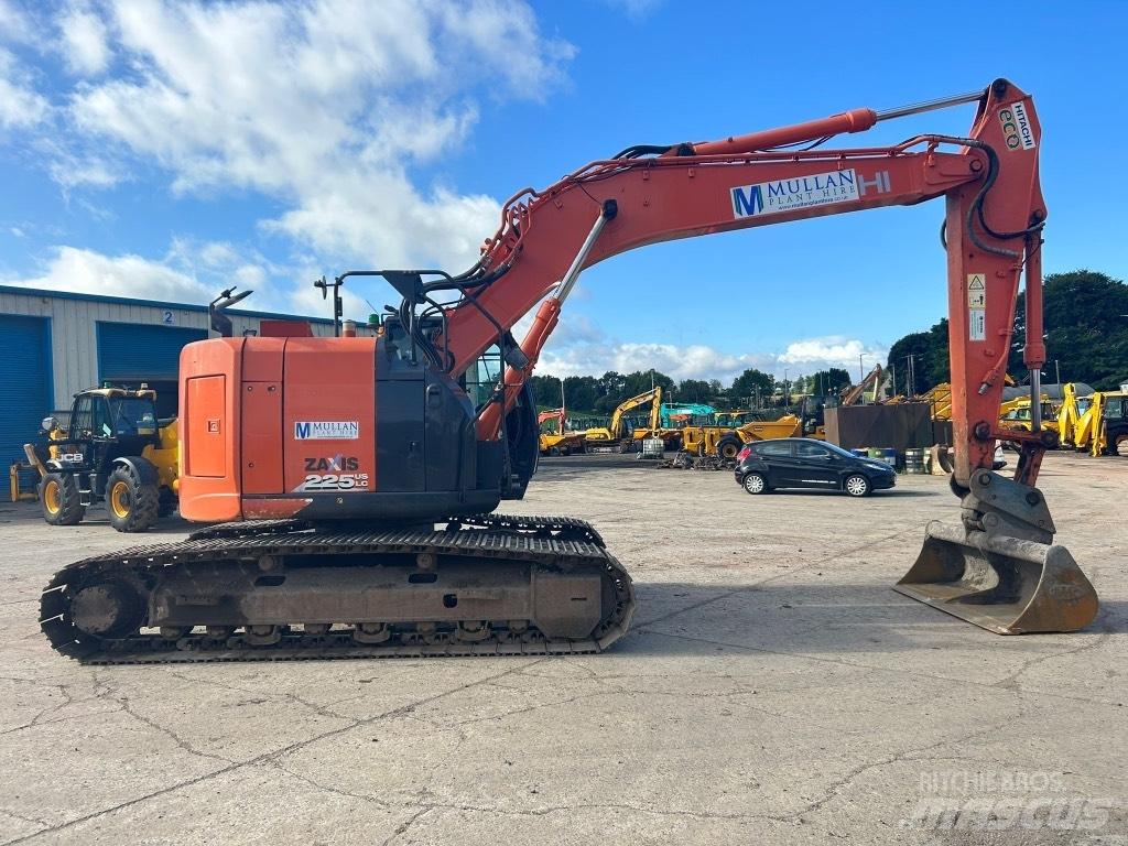 Hitachi ZX225 USLC-6 Beltegraver