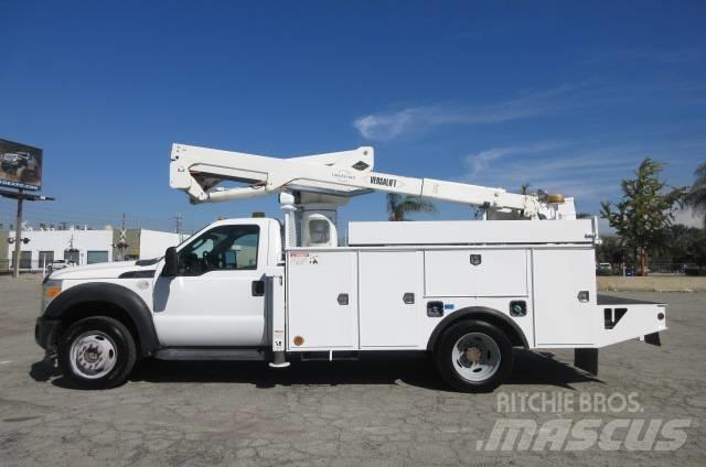Ford F 550 Bilmontert lift