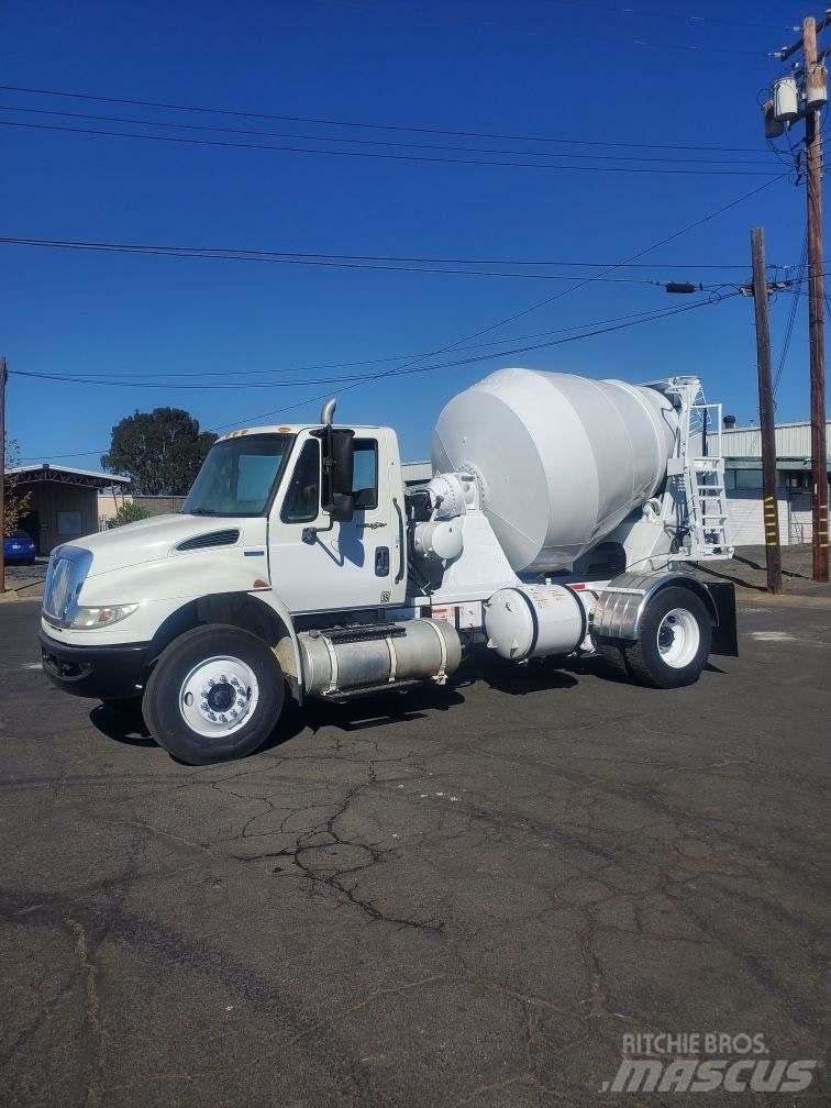 International 4300 Planbiler